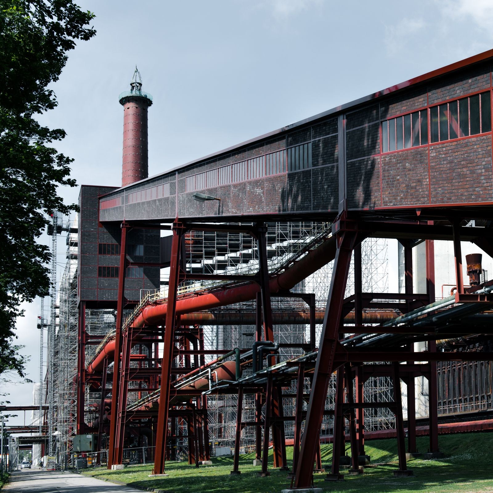 Industriebauten und Rohrleitungen auf Zollverein in Essen